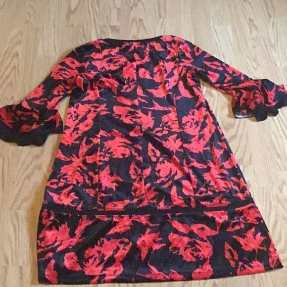 Velvet like red & black ladies dress in size 8 - Picture 1 of 8